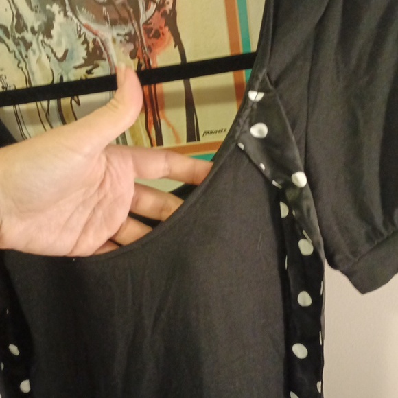 LOFT knit top with attached tie/bow - Picture 5 of 8